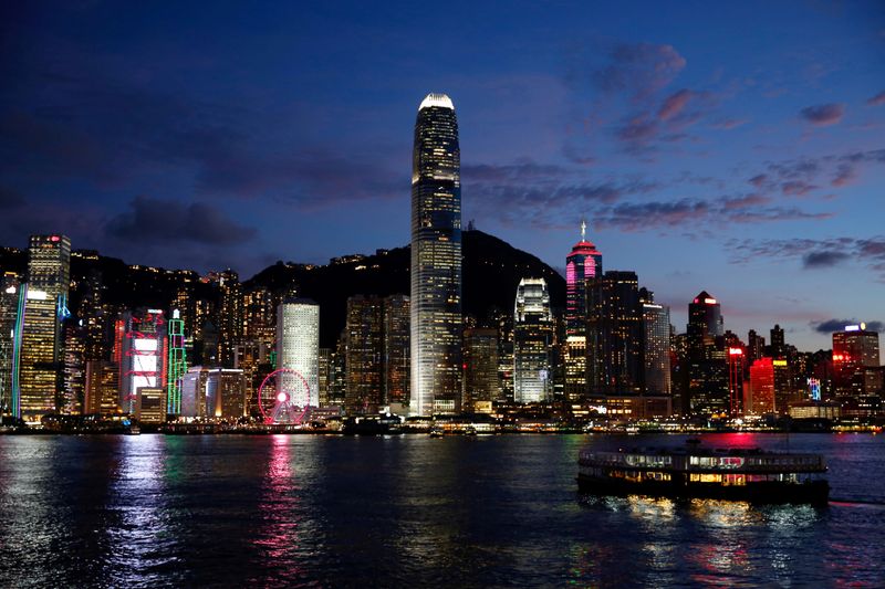 &copy; Reuters. بريطانيا تبدأ الأحد برنامجا يمنح الجنسية لسكان هونج كونج
