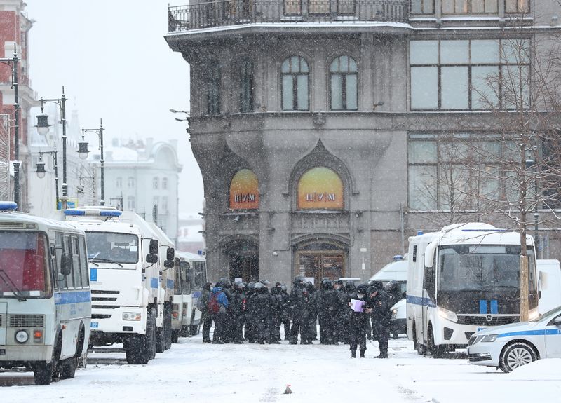 &copy; Reuters. مراقبون: الشرطة الروسية تعتقل 261 في مسيرات لدعم نافالني