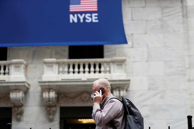 &copy; Reuters. FILE PHOTO: New York Stock Exchange opens during COVID-19