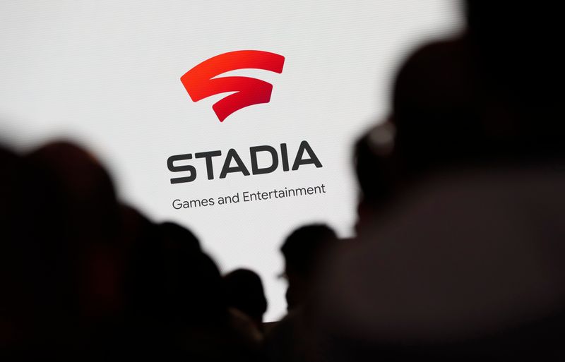 &copy; Reuters. Spectators look on during a Google keynote address announcing a new video gaming streaming service named Stadia at the Gaming Developers Conference in San Francisco