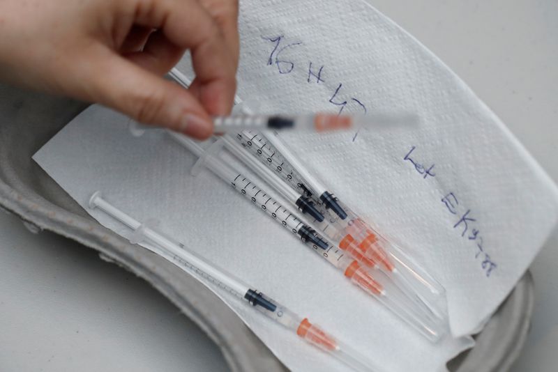 &copy; Reuters. 中国注射器メーカー、生産追い付かず　ワクチン接種で注文殺到