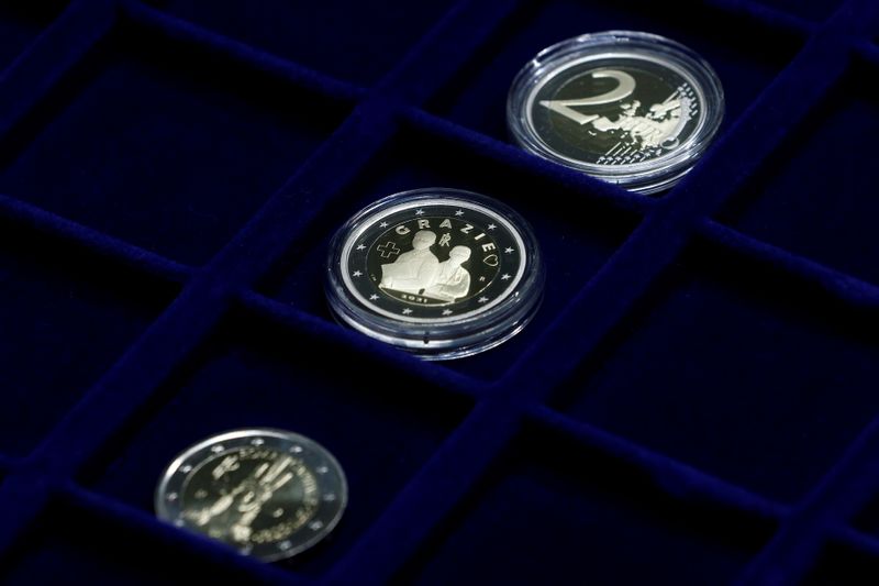 &copy; Reuters. Italian Mint stamps new 2 euro coin commemorating health workers