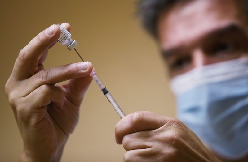 &copy; Reuters. Vacina da Pfizer-BioNTech contra coronavírus