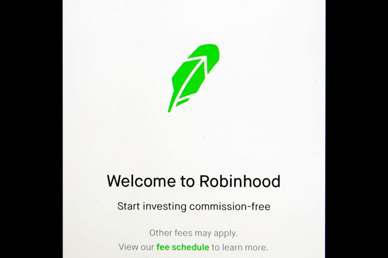 © Reuters. Aplicativo da corretora online Robinhood