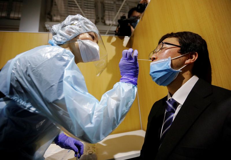 &copy; Reuters. 東京都で新たに676人が新型コロナに感染、重症125人