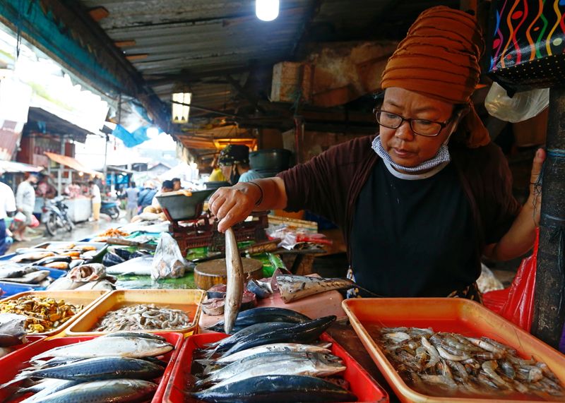 © Reuters. 第4四半期のインドネシアＧＤＰ、前年比-2.19％　予想より大幅減