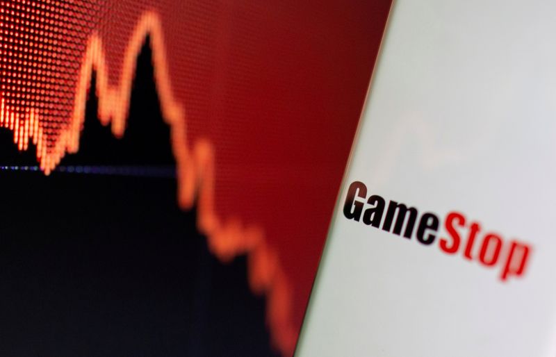 © Reuters. FILE PHOTO: GameStop logo is seen near displayed stock graph in this illustration