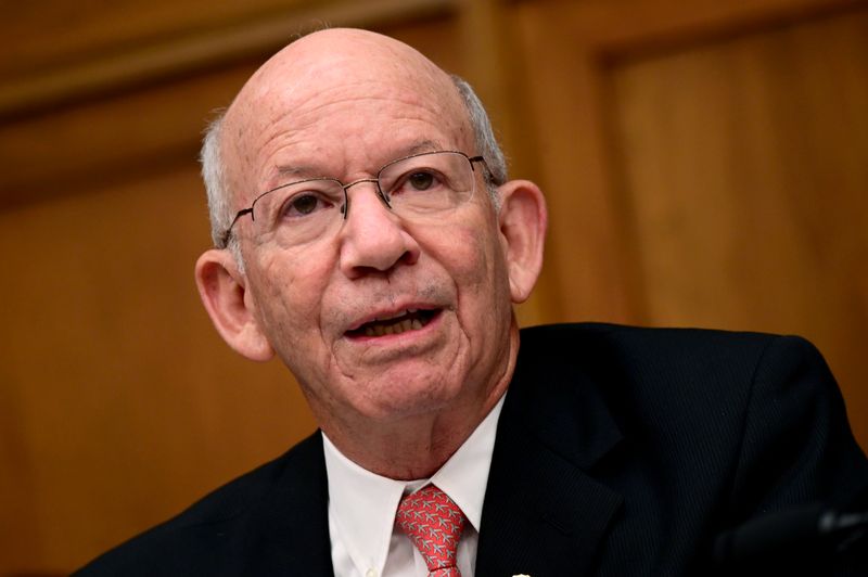 &copy; Reuters. FILE PHOTO: DeFazio speaks during House aviation safety hearing in Washington
