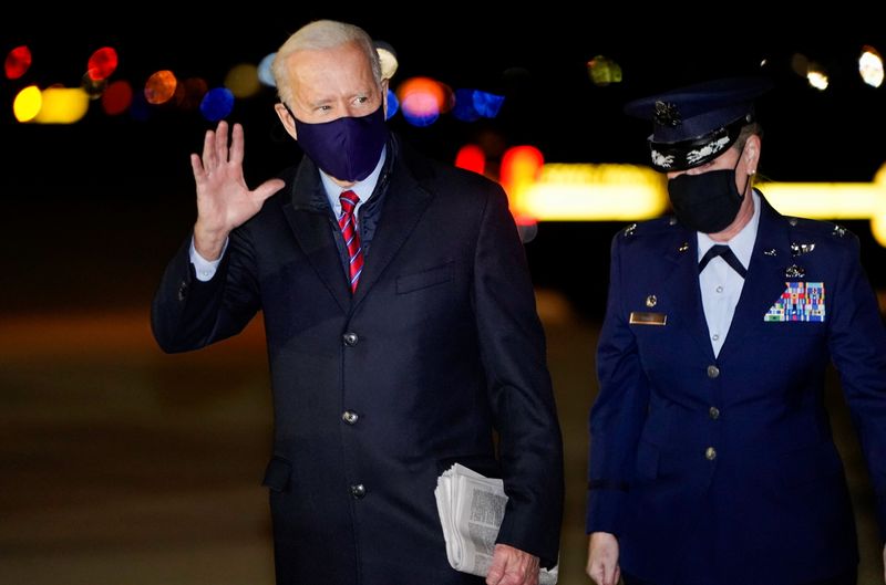 &copy; Reuters. U.S. President Biden arrives for weekend travel to Delaware, at Newcastle, Delaware