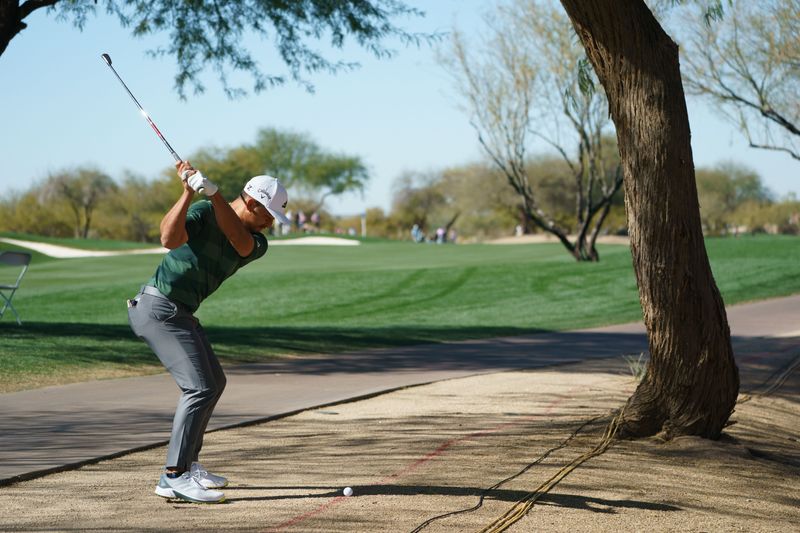 &copy; Reuters. PGA: Waste Management Phoenix Open - Third Round