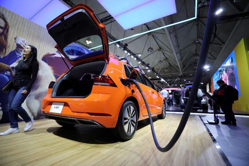 &copy; Reuters. FILE PHOTO: A Volkswagen E-Golf is displayed at the Canadian International Auto Show in Toronto