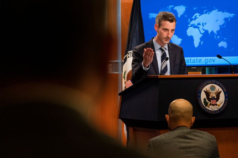 &copy; Reuters. المتحدث باسم الخارجية الأمريكية: واشنطن ستواصل الضغط على قيادة الحوثيين باليمن