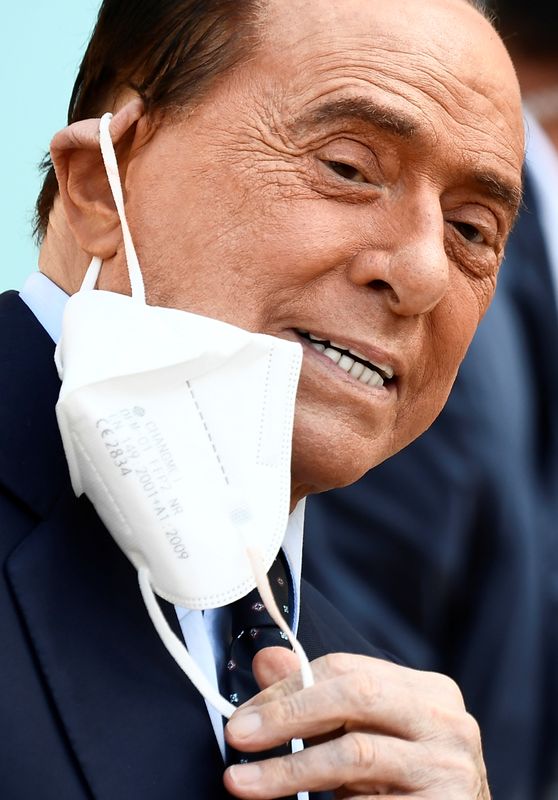 &copy; Reuters. Silvio Berlusconi a Milano