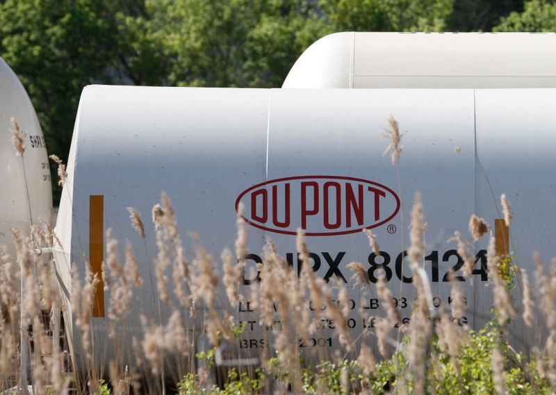 &copy; Reuters. A view of the Dupont logo on a train car at the Dupont  Edge Moor  facility near Wilmington, Delaware