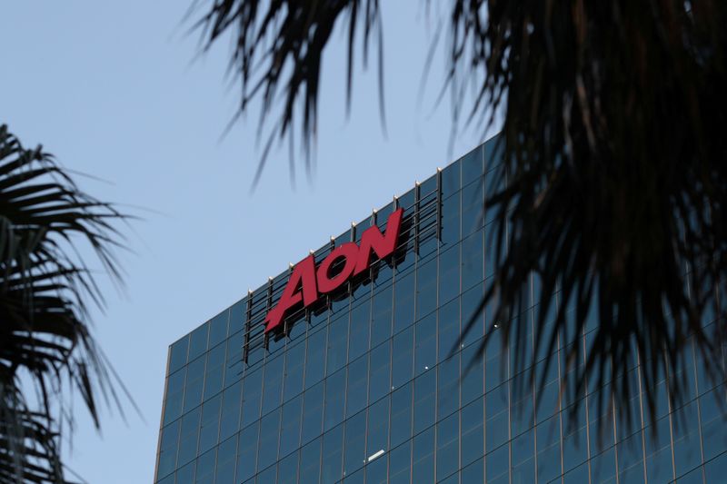 &copy; Reuters. FILE PHOTO: An office building with Aon logo is seen in Sydney
