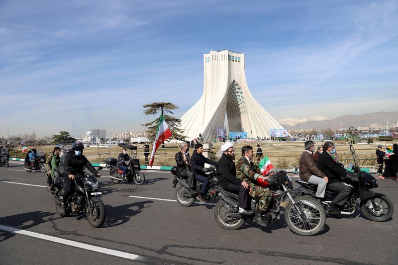 © Reuters. Iran marks revolution anniversary