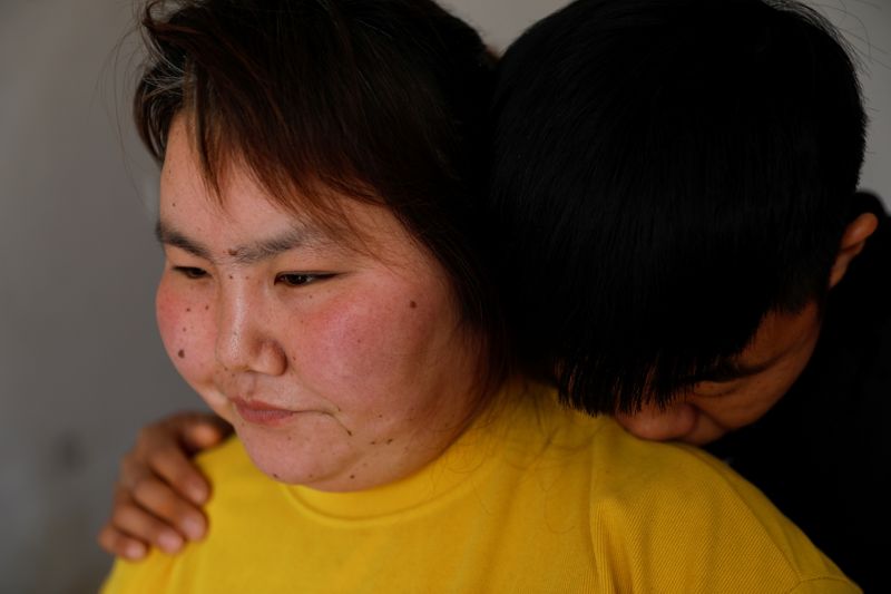 &copy; Reuters. The Wider Image: &apos;I&apos;ve let them down&apos;: Beijing&apos;s migrant workers miss family reunions on Lunar New Year