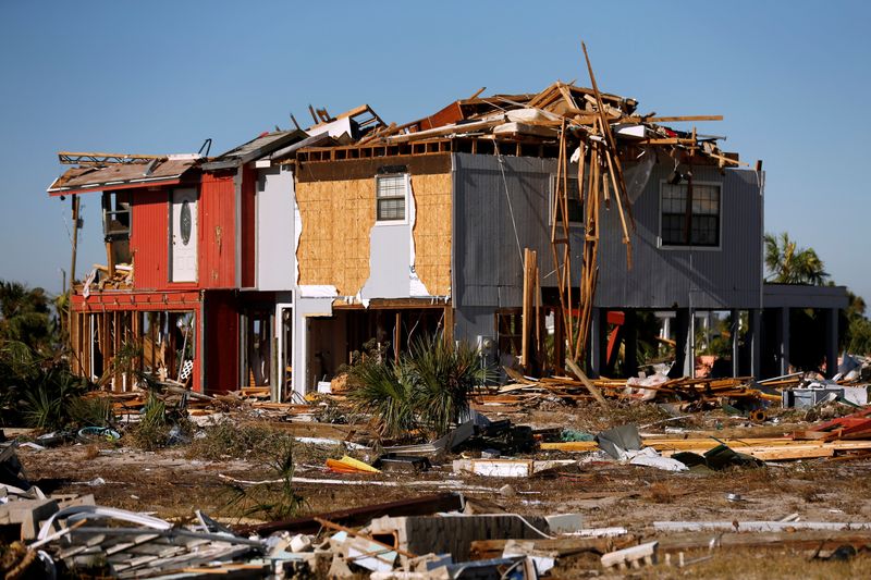 © Reuters. FILE PHOTO: A marina damaged by Hurricane Michael is pictured in Mexico Beach