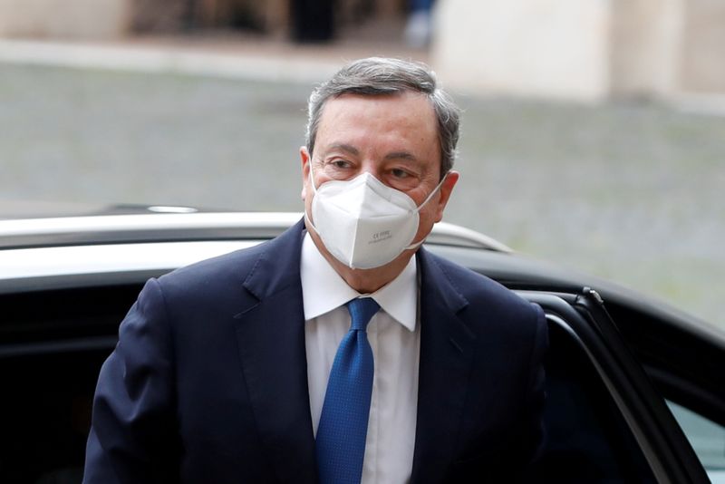 &copy; Reuters. FILE PHOTO: Former European Central Bank President Mario Draghi arrives for a meeting with Italian President Sergio Mattarella at the Quirinale Palace in Rome