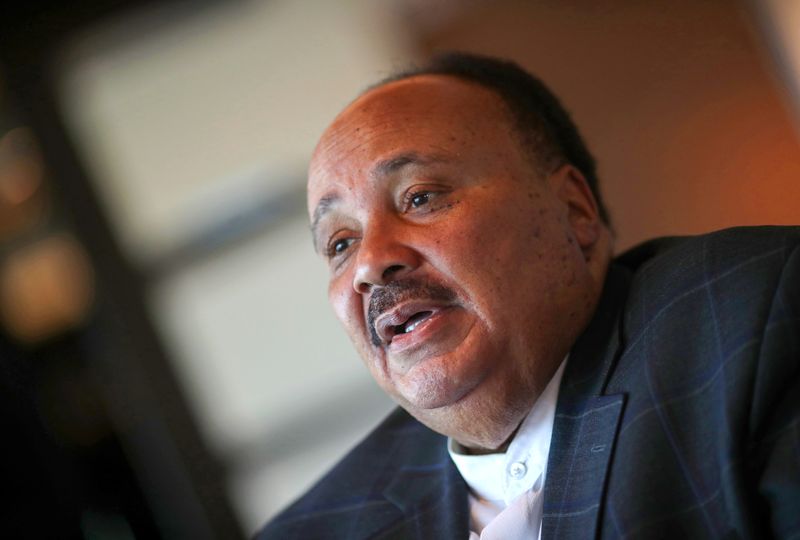 © Reuters. Civil rights lawyer Martin Luther King III speaks during an interview with Reuters at a hotel, in Mexico City