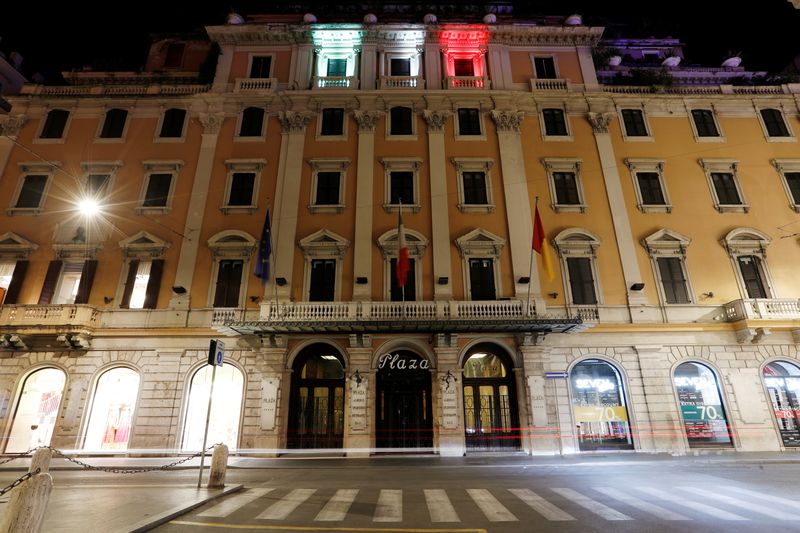 &copy; Reuters. Hotel 5 estrelas de Roma fechado por pandemia