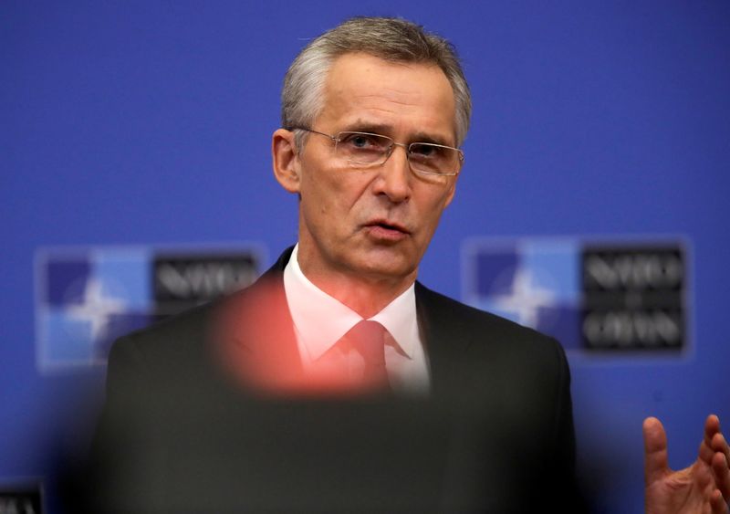 © Reuters. NATO defence ministers council presser in Brussels