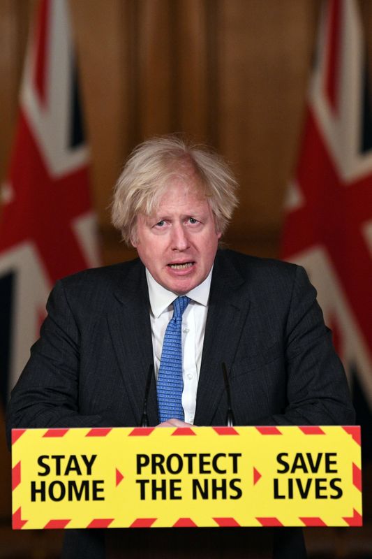 &copy; Reuters. British PM Johnson holds coronavirus briefing at Downing Street, London