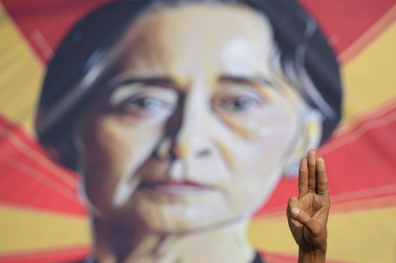 © Reuters. فرنسا تقول إنها ستواصل دعم الكفاح من أجل الديمقراطية في ميانمار