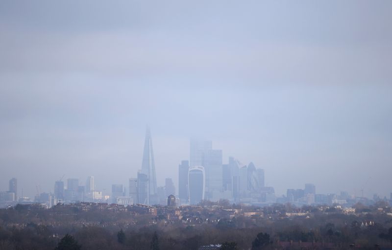 &copy; Reuters. FILE PHOTO: The city of London financial district is seen in London, Britain