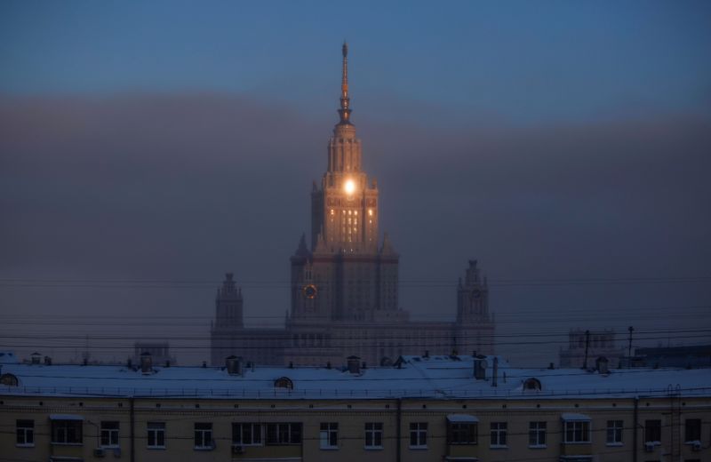 &copy; Reuters. CORONAVIRUS: LA RUSSIE RECENSE 12.828 NOUVEAUX CAS ET 467 DÉCÈS