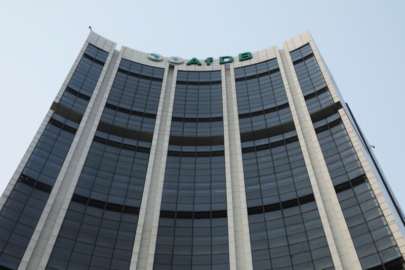 &copy; Reuters. FILE PHOTO: The headquarters of the African Development Bank (AfDB) are pictured in Abidjan, Ivory Coast