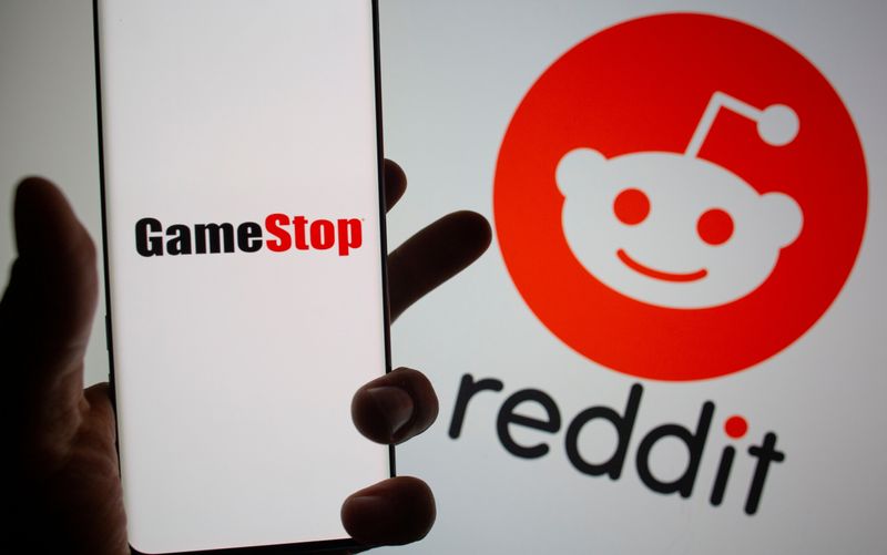 &copy; Reuters. FILE PHOTO: GameStop logo is seen in front of displayed Reddit logo in this illustration