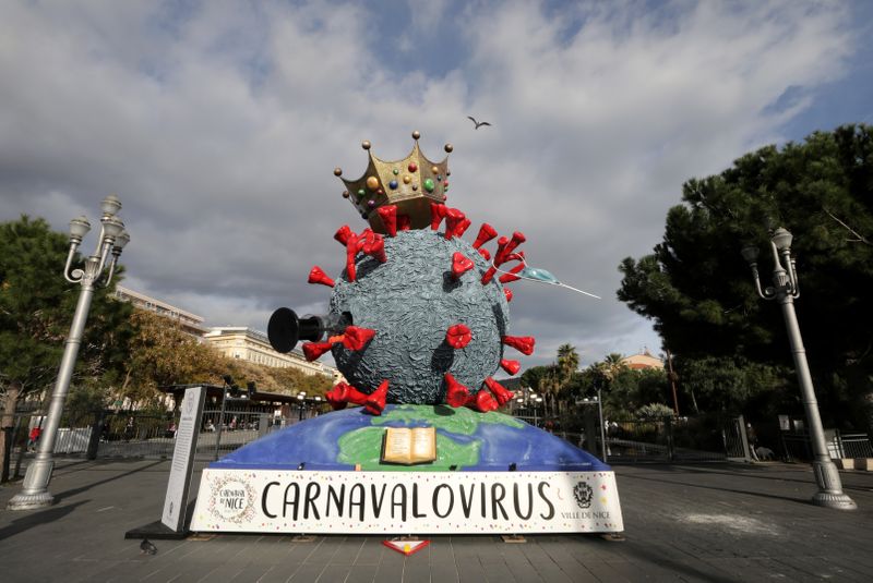 &copy; Reuters. CORONAVIRUS: LA FRANCE ÉTABLIT DES RÈGLES POUR LES FESTIVALS ESTIVAUX