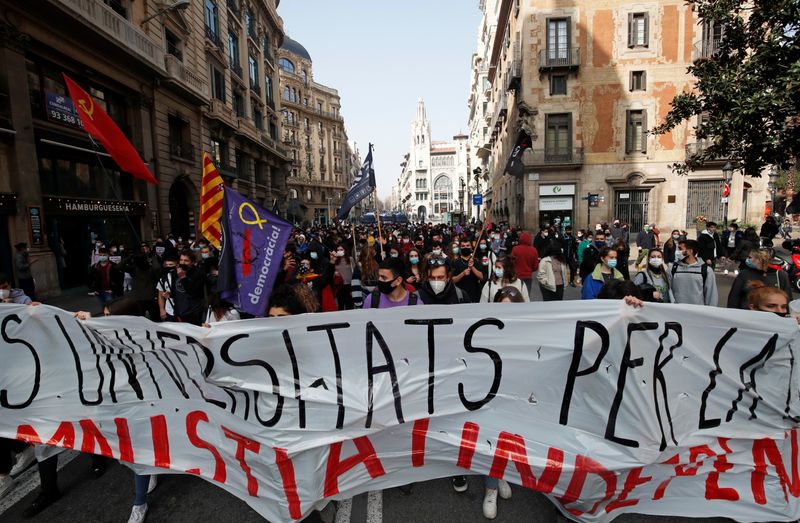 &copy; Reuters. Protest against the arrest of Catalan rapper Pablo Hasel in Barcelona