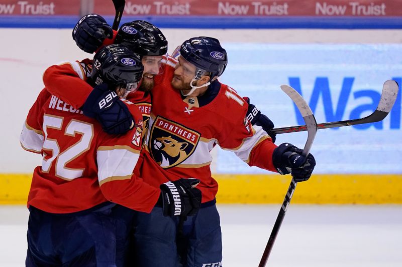 &copy; Reuters. NHL: Dallas Stars at Florida Panthers