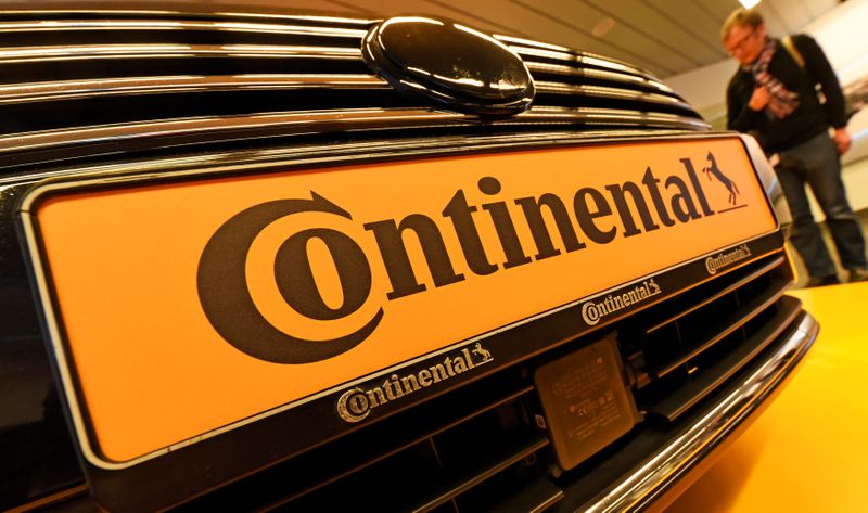 &copy; Reuters. Logo of German tyre company Continental  is seen before the annual news conference in Hanover