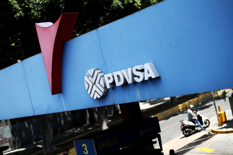&copy; Reuters. FILE PHOTO: A state oil company PDVSA&apos;s logo is seen at a gas station in Caracas