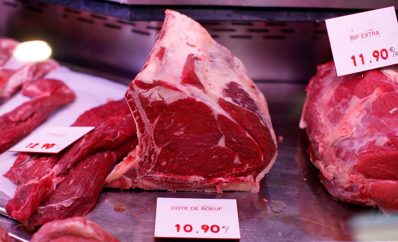French government beefs about meat-free school canteens