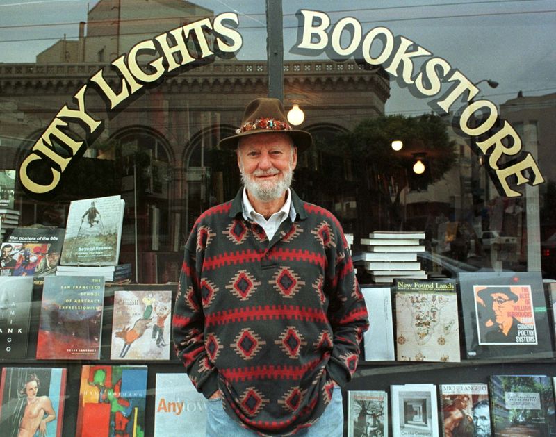 &copy; Reuters. FILE PHOTO: Lawrence Ferlinghetti stands outside his bookstore in San Francisco