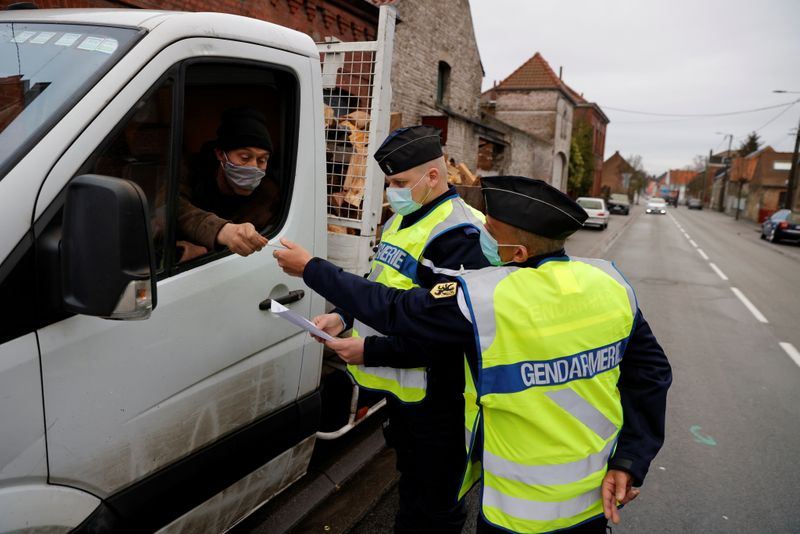 &copy; Reuters. UE/CORONAVIRUS: LES RESTRICTIONS NE DOIVENT PAS NUIRE AU COMMERCE