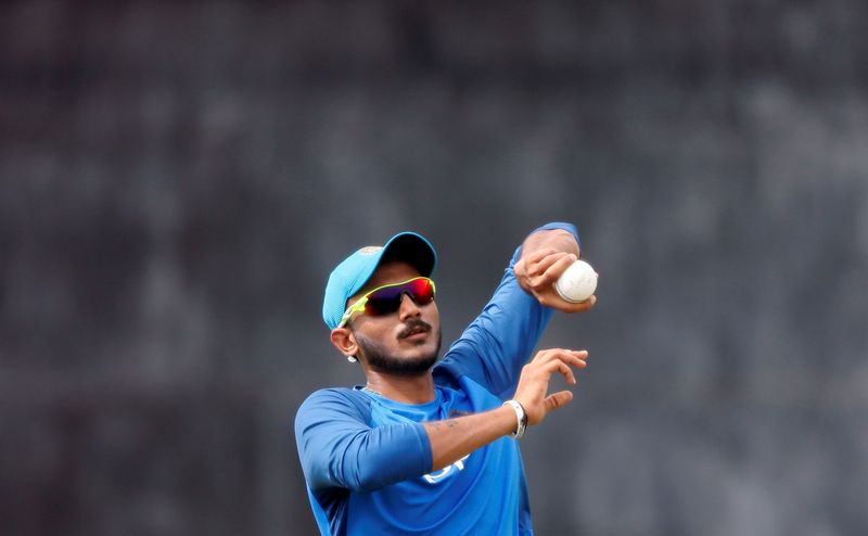 © Reuters. Cricket - Sri Lanka v India - India Team Practice Session