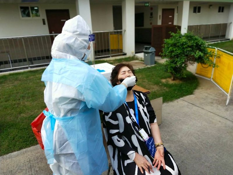 No handicap as South Koreans swing through Thailand's 'golf quarantine'