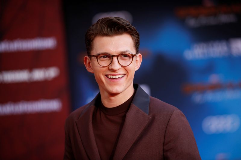 &copy; Reuters. Actor Tom Holland poses at the World Premiere of Marvel Studios&apos; &quot;Spider-man: Far From Home&quot; in Los Angeles