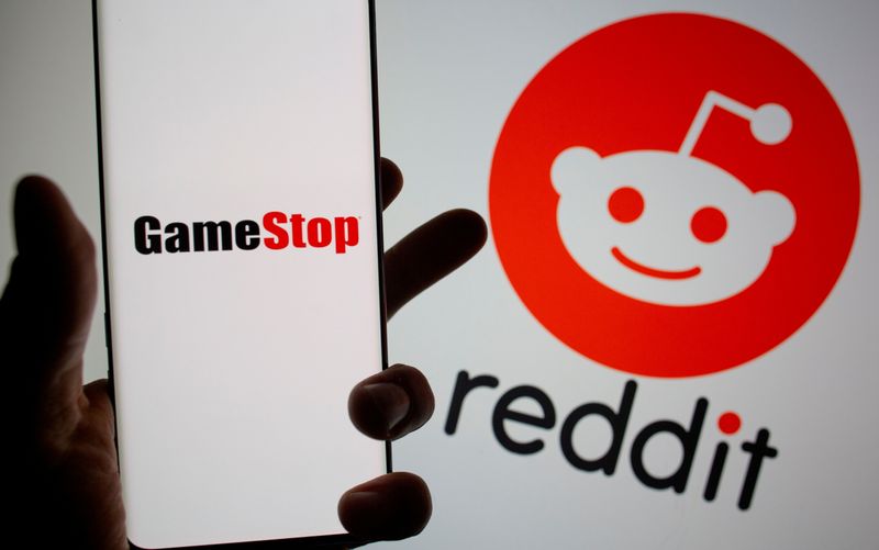 &copy; Reuters. FILE PHOTO: FILE PHOTO: GameStop logo is seen in front of displayed Reddit logo in this illustration