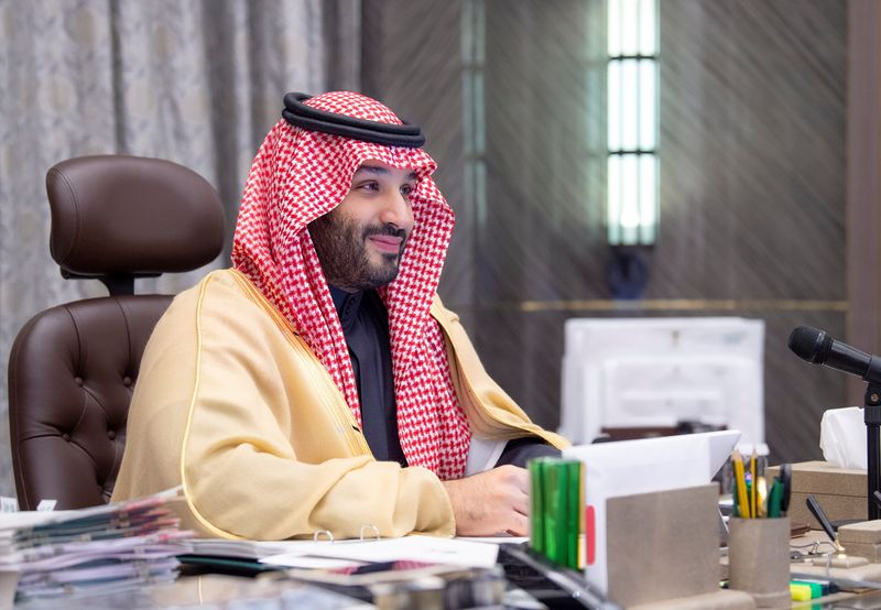 &copy; Reuters. Saudi Crown Prince Mohammed bin Salman chairs first season of the Saudi-Bahraini Coordination Council, virtually, with Bahrain&apos;s Prime Minister and Crown Prince Salman bin Hamad al-Khalifa, in Riyadh