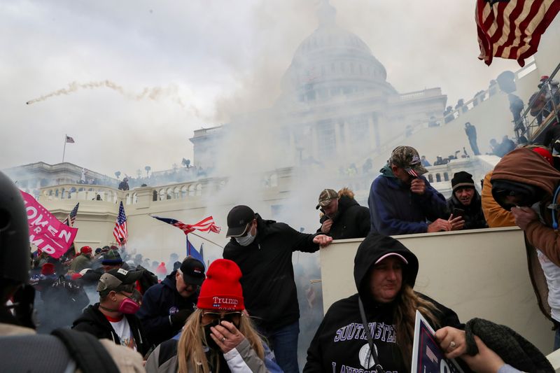 &copy; Reuters. Apoiadores de Trump atacam o Capitólio em janeiro