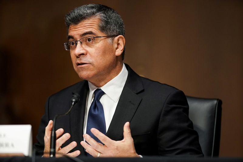 &copy; Reuters. FILE PHOTO: Senate Finance Committee hearing on the nomination of Xavier Becerra to be secretary of Health and Human Services