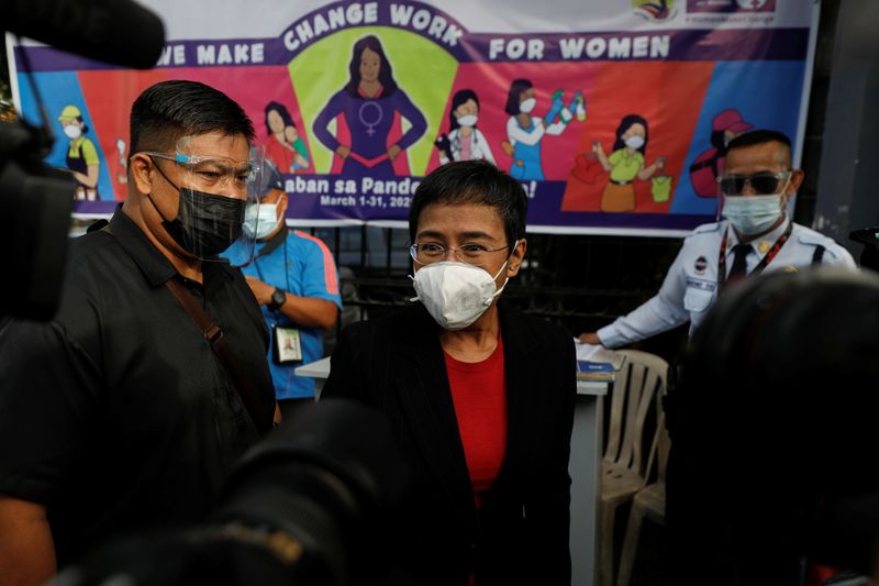 &copy; Reuters. Filipino journalist and Rappler CEO Maria Ressa arrives at the Court of Tax Appeals to testify in tax evasion cases against her and Rappler, in Quezon City