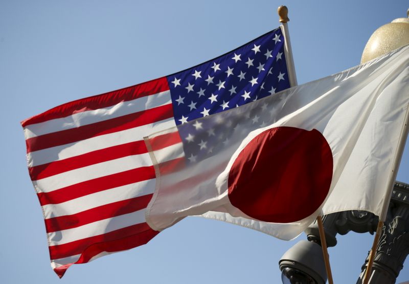 &copy; Reuters. FILE PHOTO: Japan and U.S. flags fly outside the White House in Washington