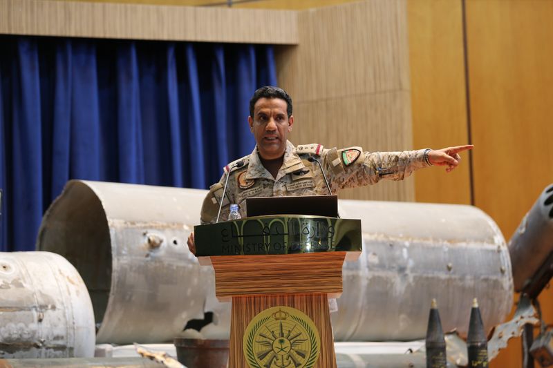&copy; Reuters. مسؤول دفاعي سعودي: إيران هربت للحوثيين صواريخ وطائرات مسيرة